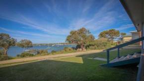 Waterfront on Osprey, Coffin Bay